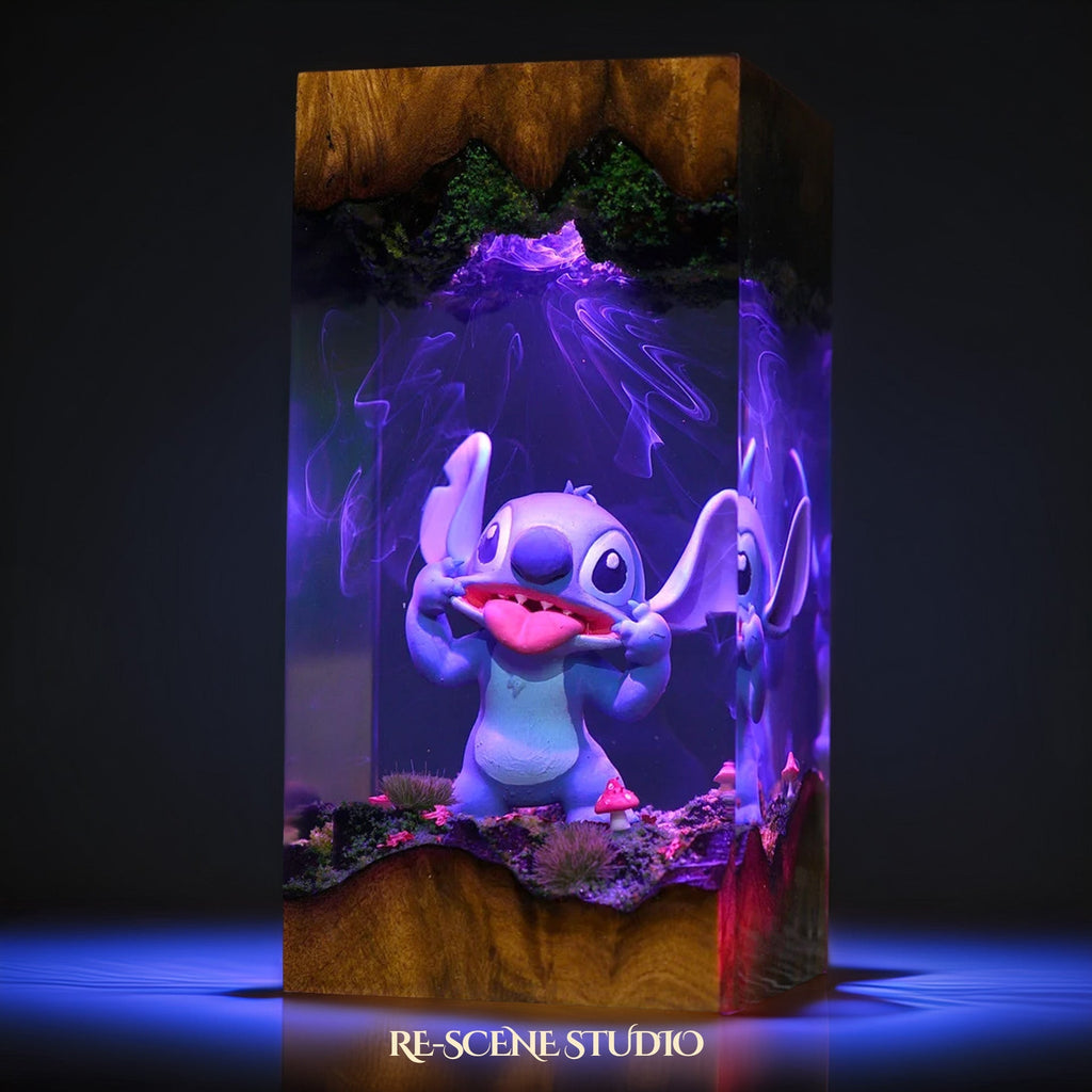 Stitch Resin Lamp V2 — view 5