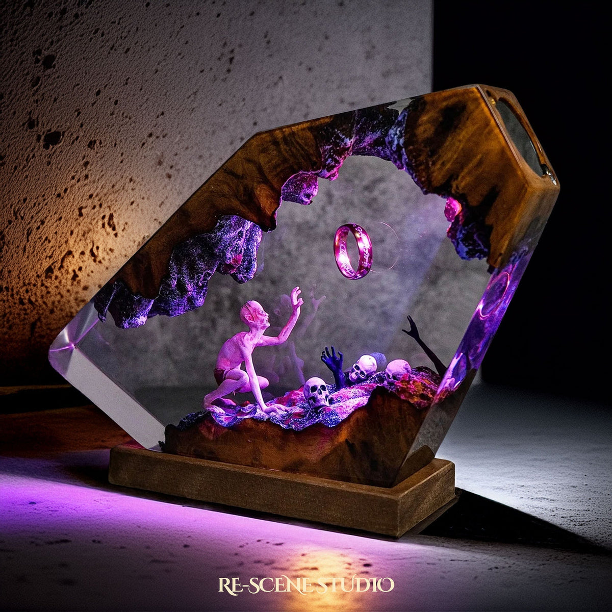 Gollum Resin Lamp, The Lord of the Rings — view 3