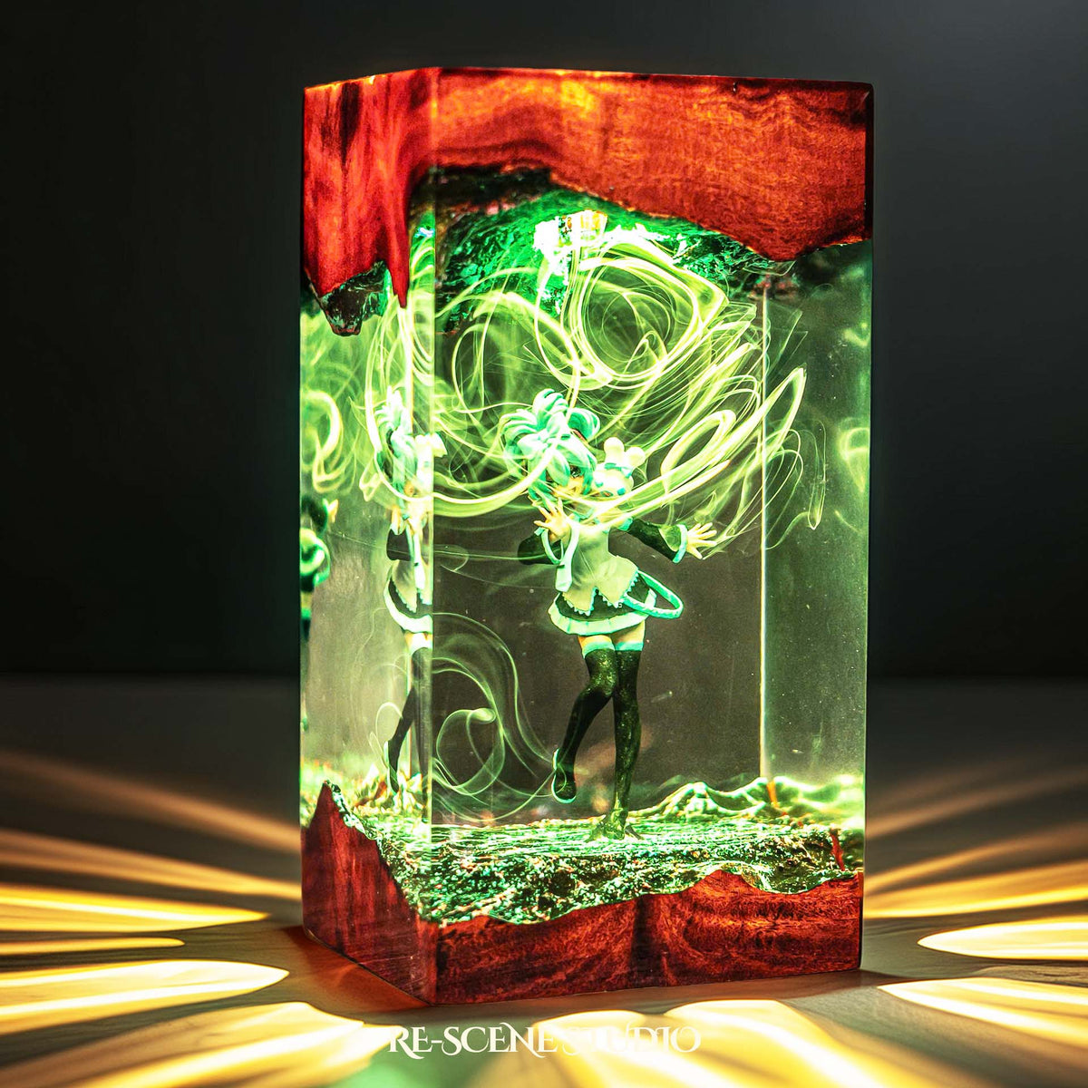 Hatsune Miku Resin Lamp V2 — view 3