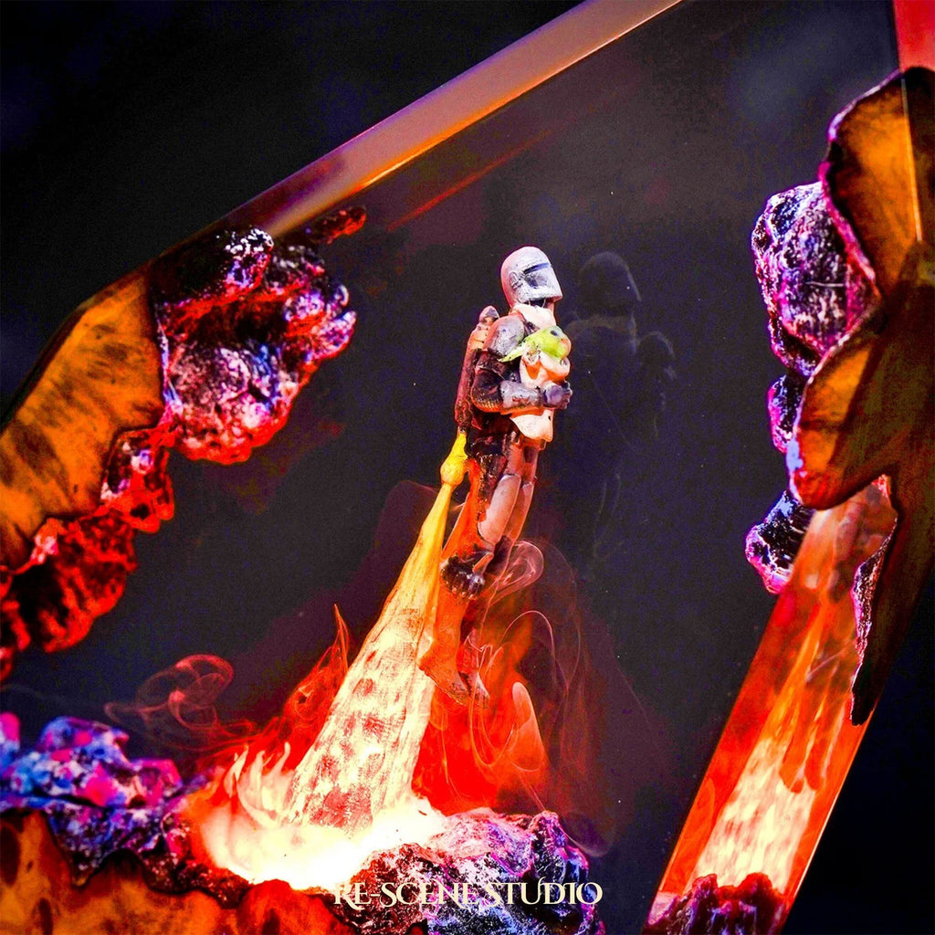 Mando & Grogu Resin Lamp — view 2