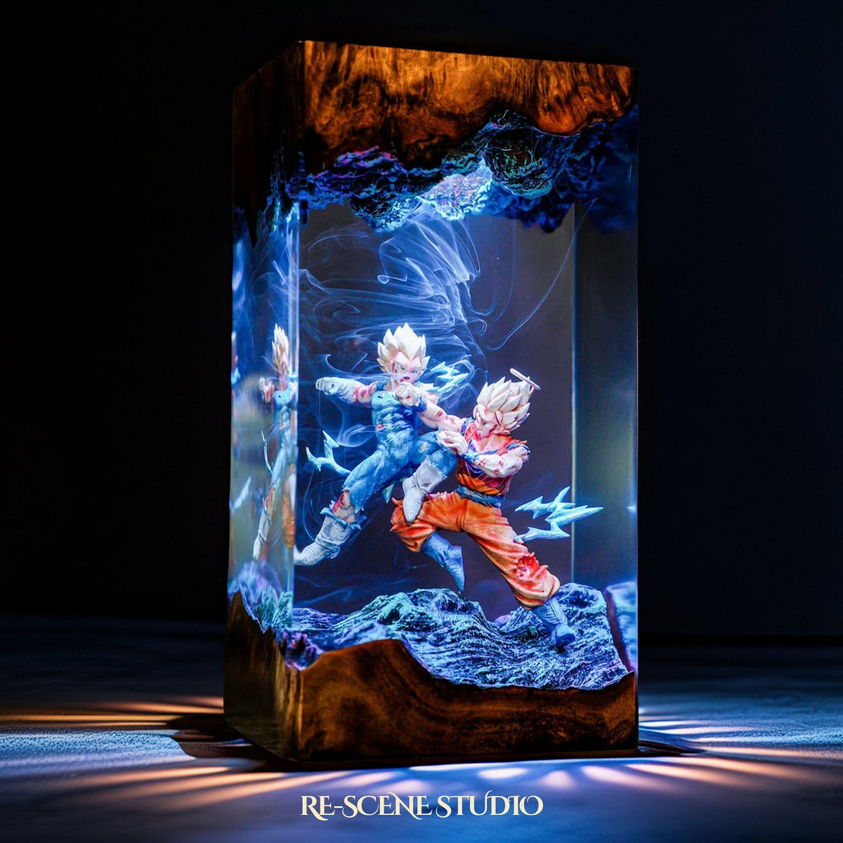 Goku vs Vegeta Resin Lamp V2 — view 6