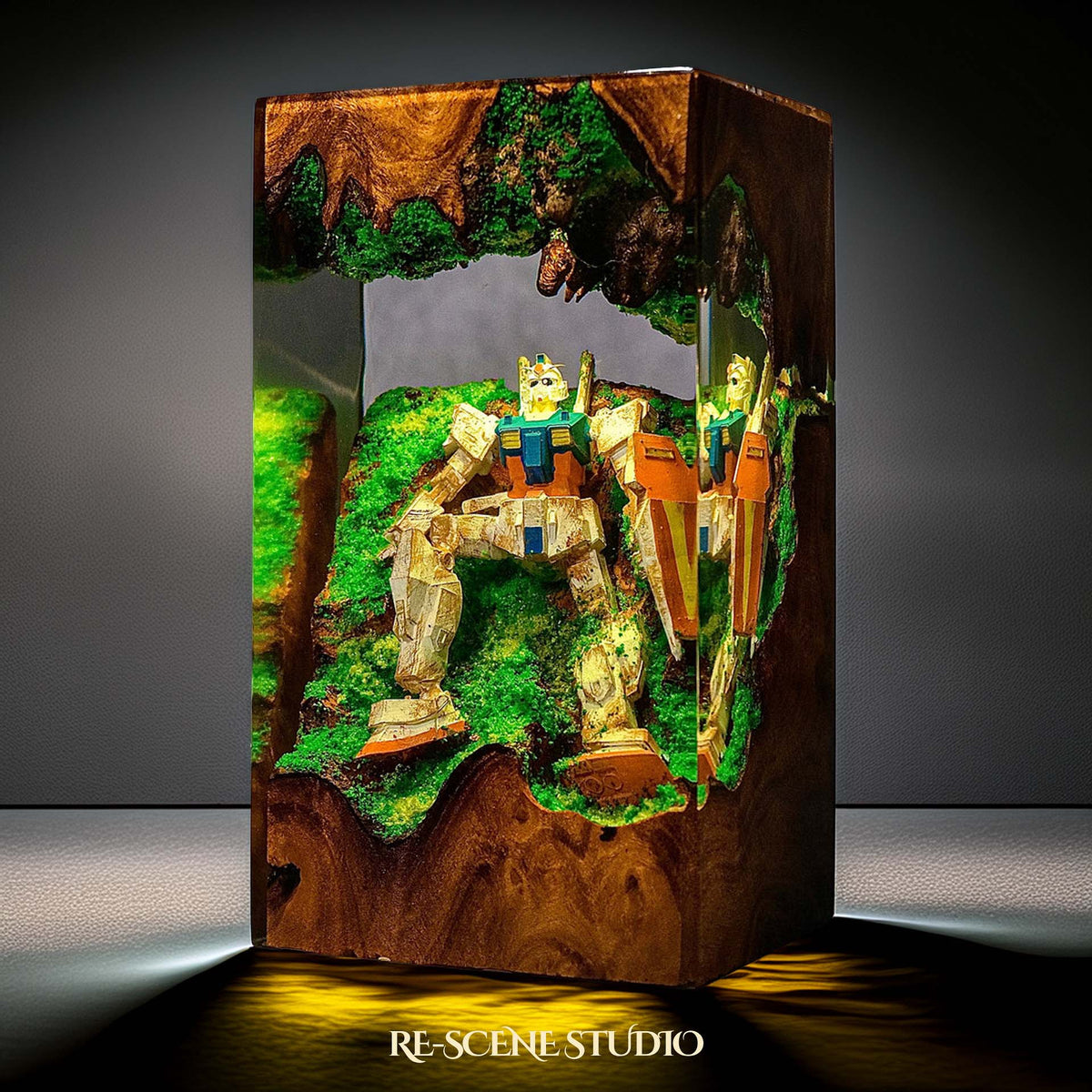 Gundam Resin Lamp — view 6
