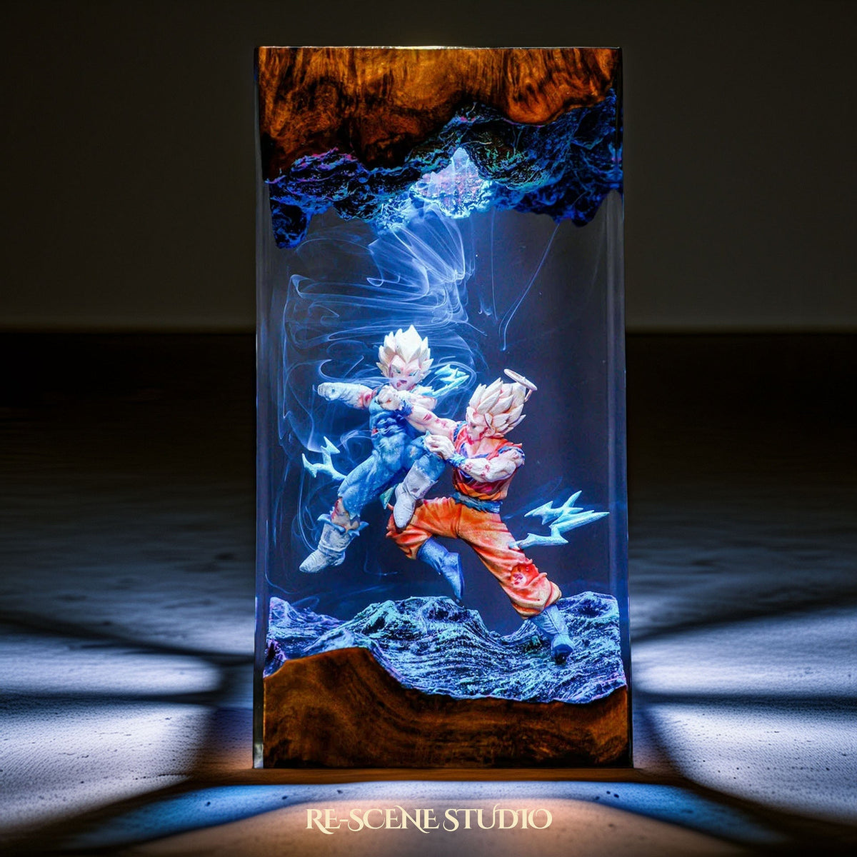Goku vs Vegeta Resin Lamp V2 — view 2