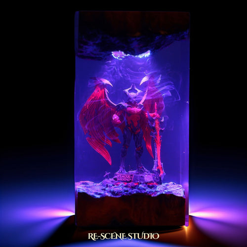 Aatrox Resin Lamp — view 2