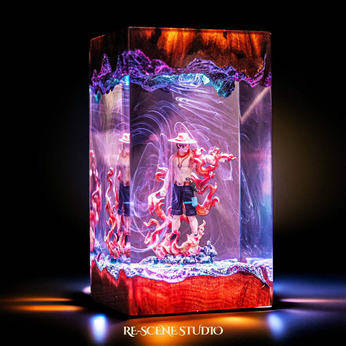 Ace Resin Lamp V2 — view 8