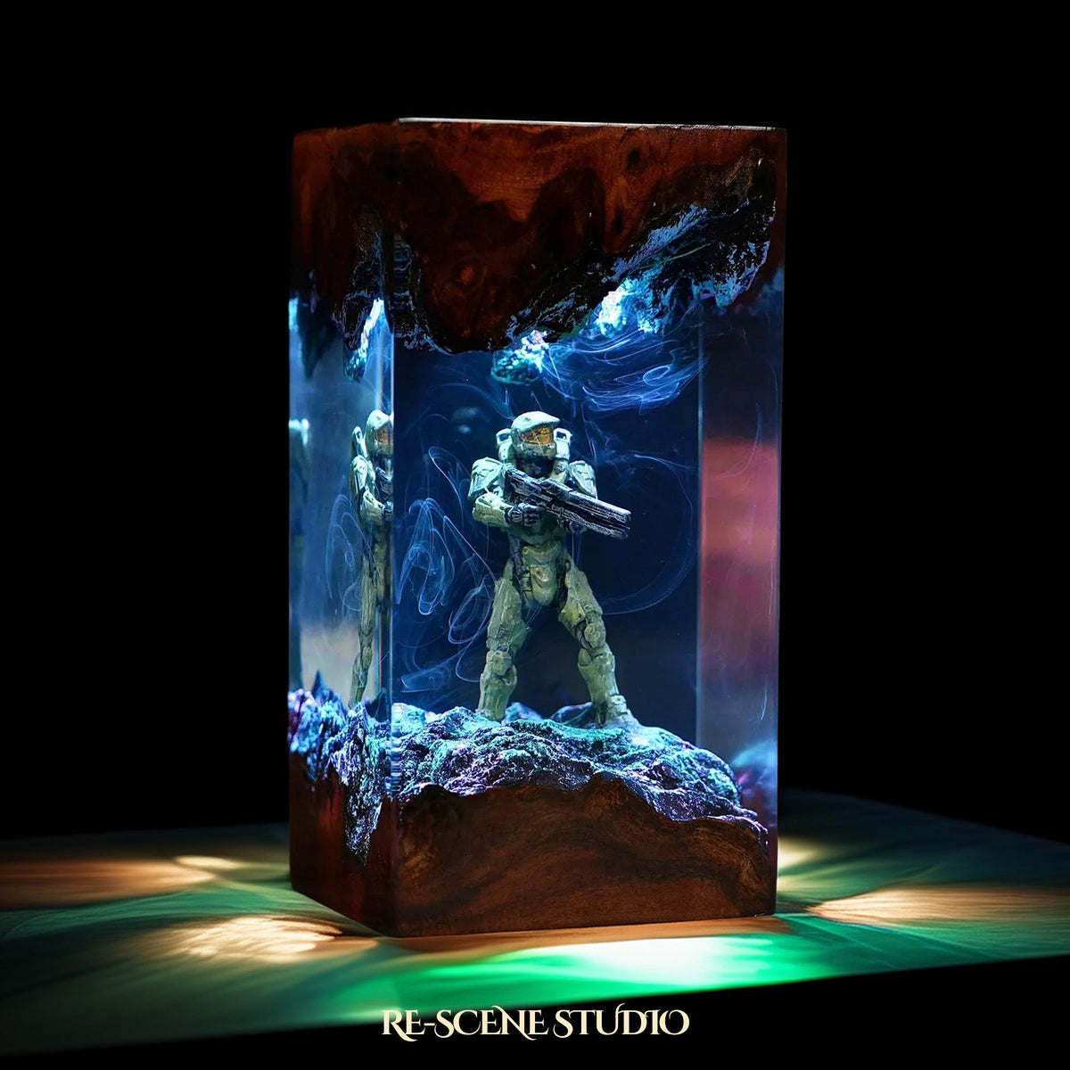 Master Chief Resin Lamp