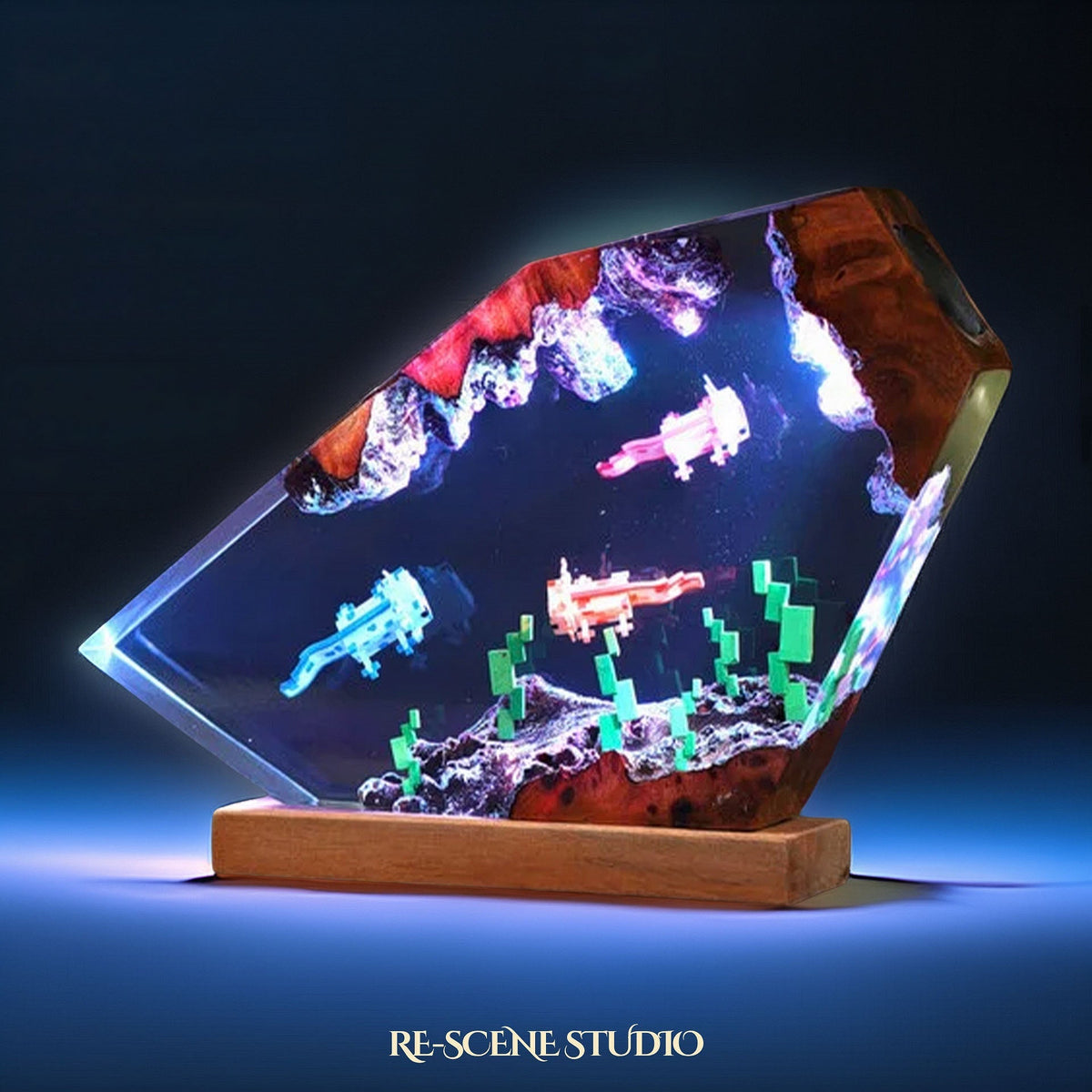 Minecraft Axolotl Resin Lamp — view 7