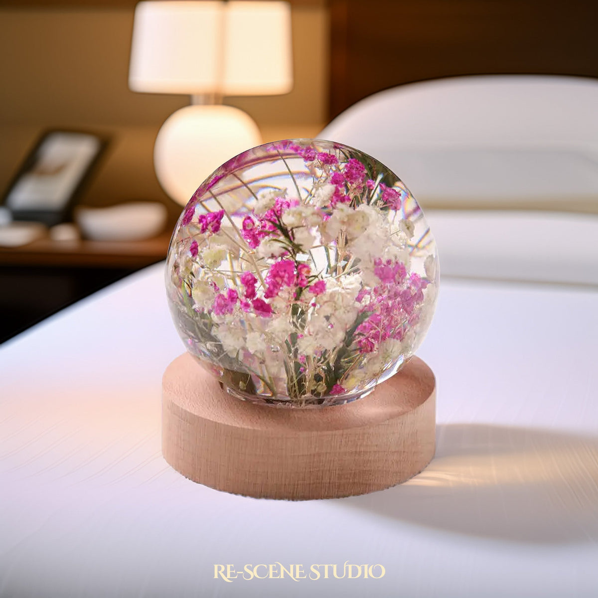 Baby's Breath Sphere Resin Lamp — view 7