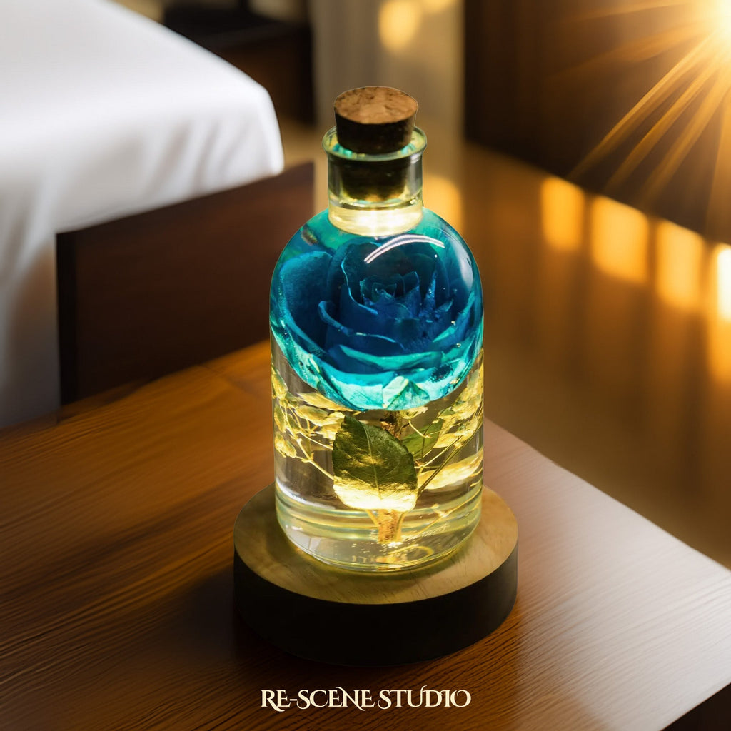 Blue Rose Resin Lamp — view 3