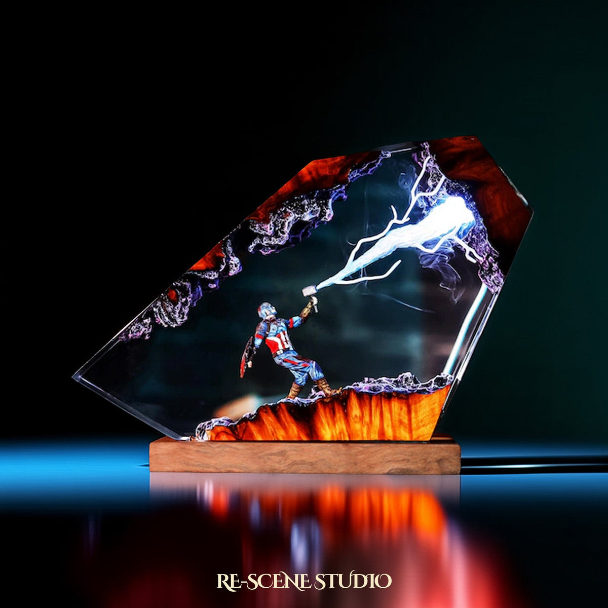 Captain America Resin Lamp V2 — view 7