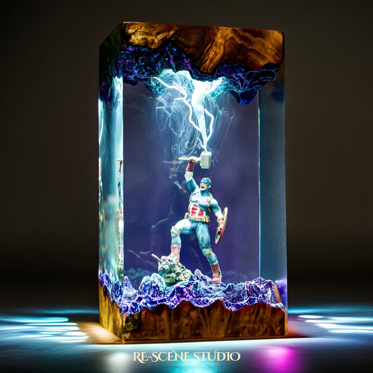 Captain America Resin Lamp V1 — view 4