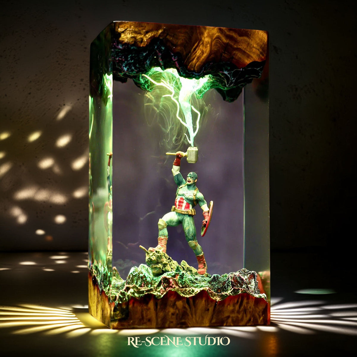 Captain America Resin Lamp V1 — view 6