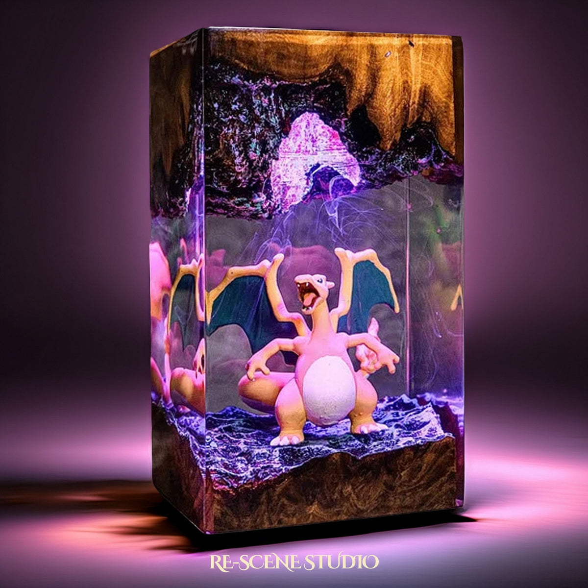 Charizard Resin Lamp V1 — view 5