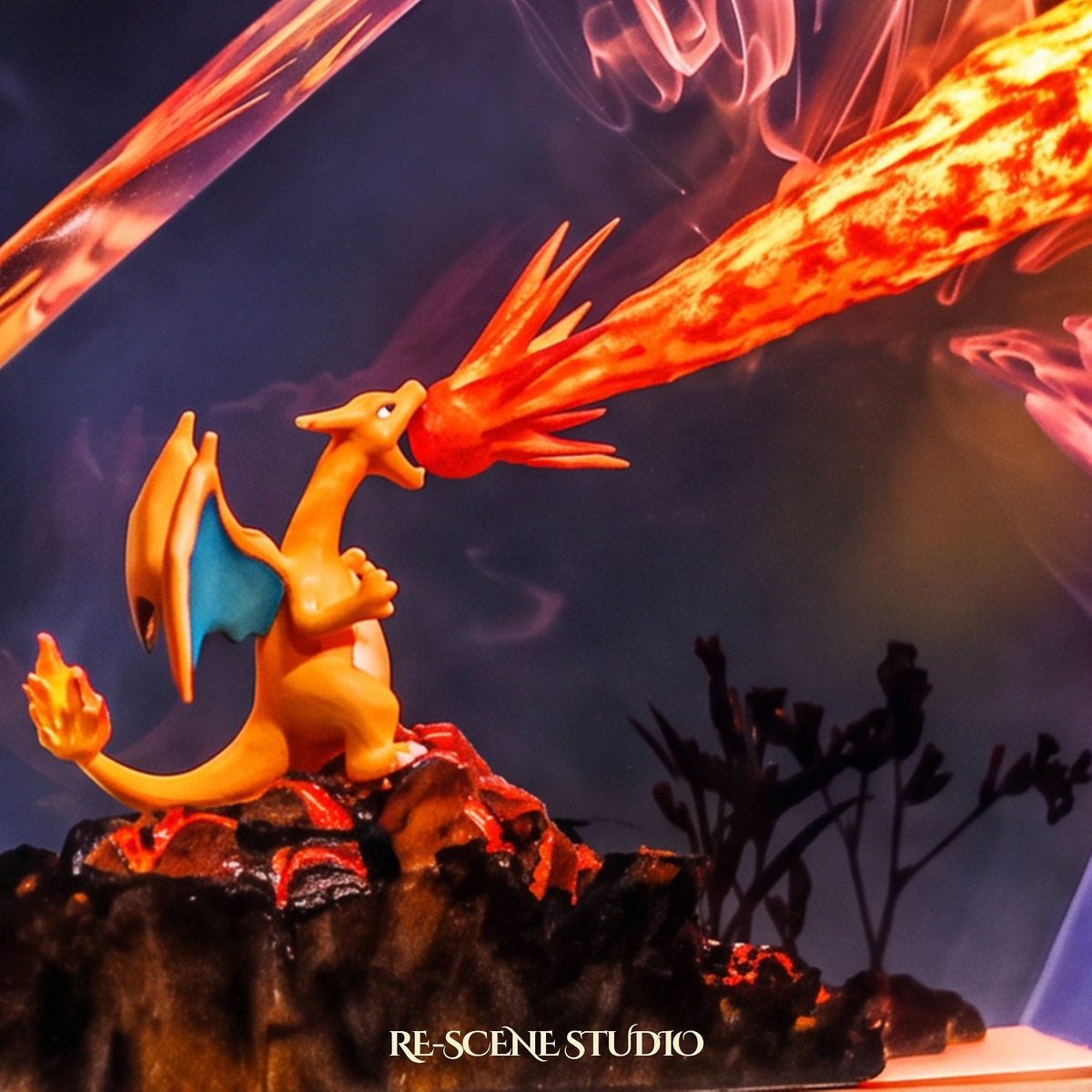 Charizard Resin Lamp V2 — view 7