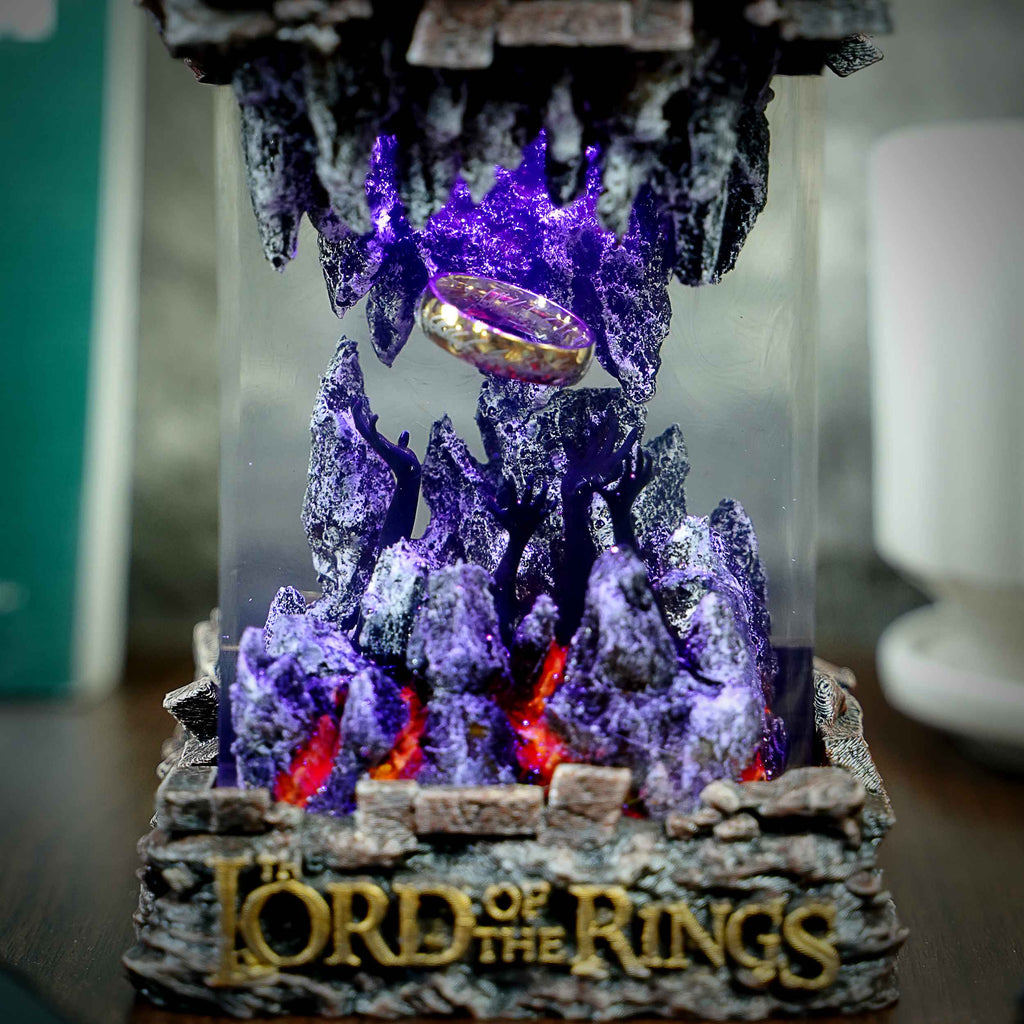 The One Ring Resin Lamp, The Lord of the Rings — view 3
