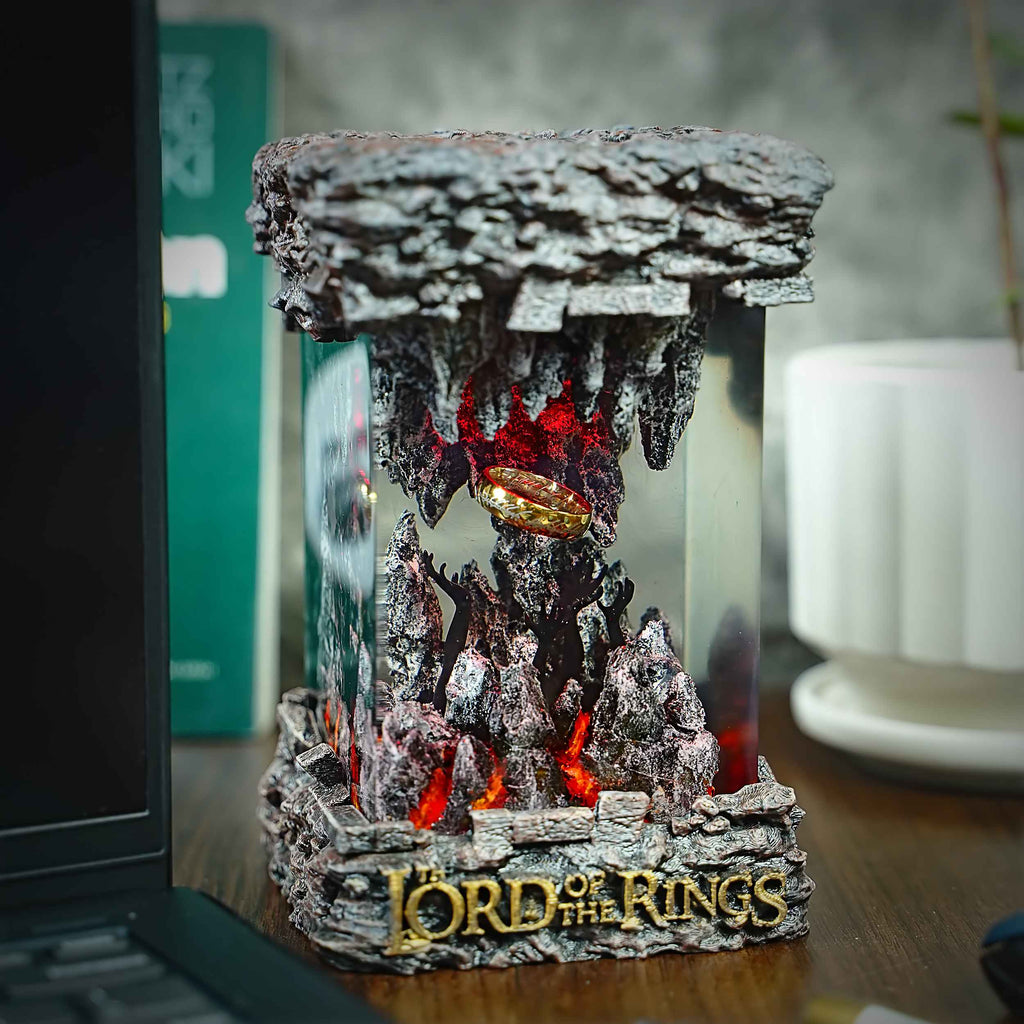 The One Ring Resin Lamp, The Lord of the Rings — view 8
