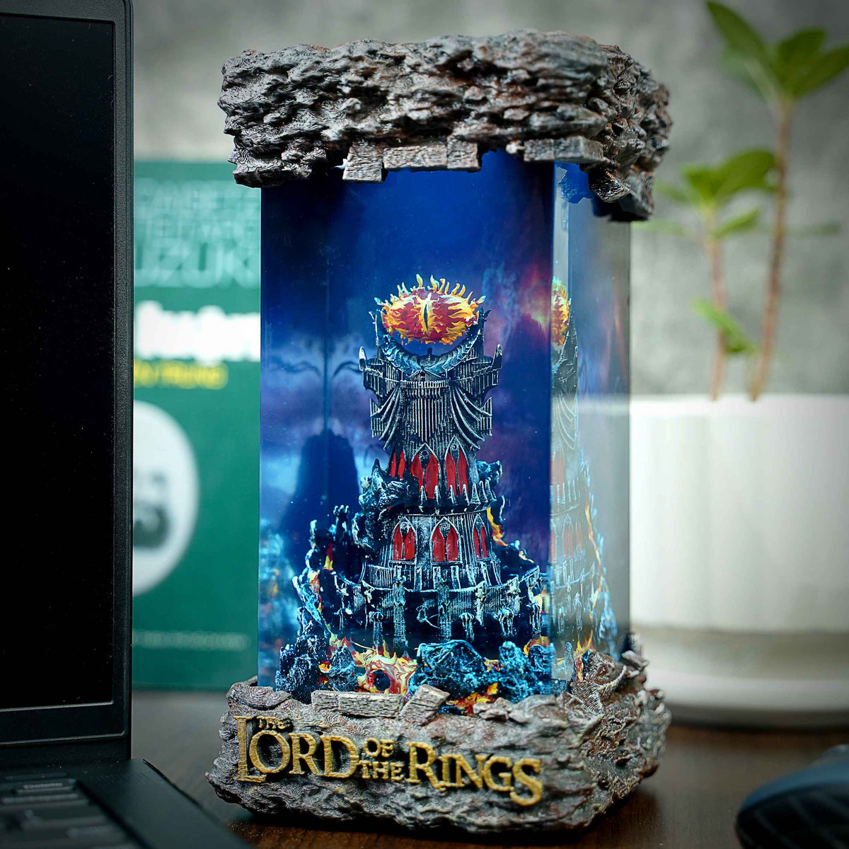 Eye of Sauron Resin Lamp, The Lord of the Rings — view 4