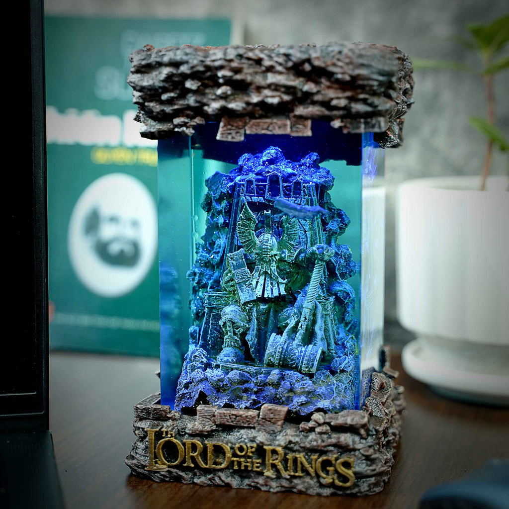 Dwarf King Resin Lamp, The Lord of the Rings — view 2