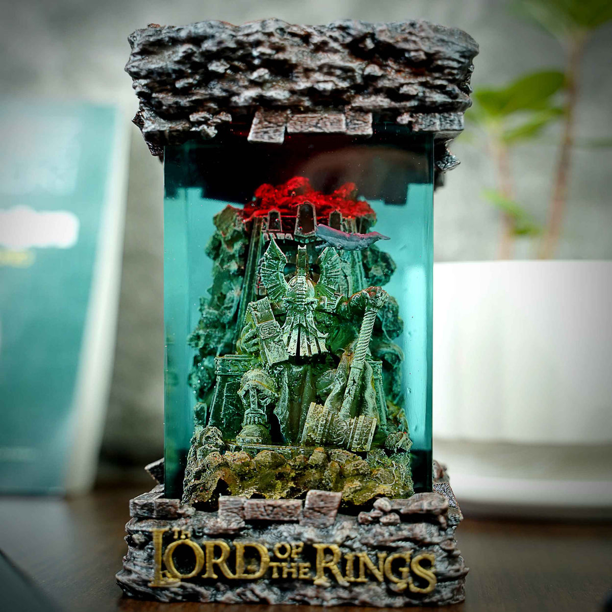 Dwarf King Resin Lamp, The Lord of the Rings — view 6