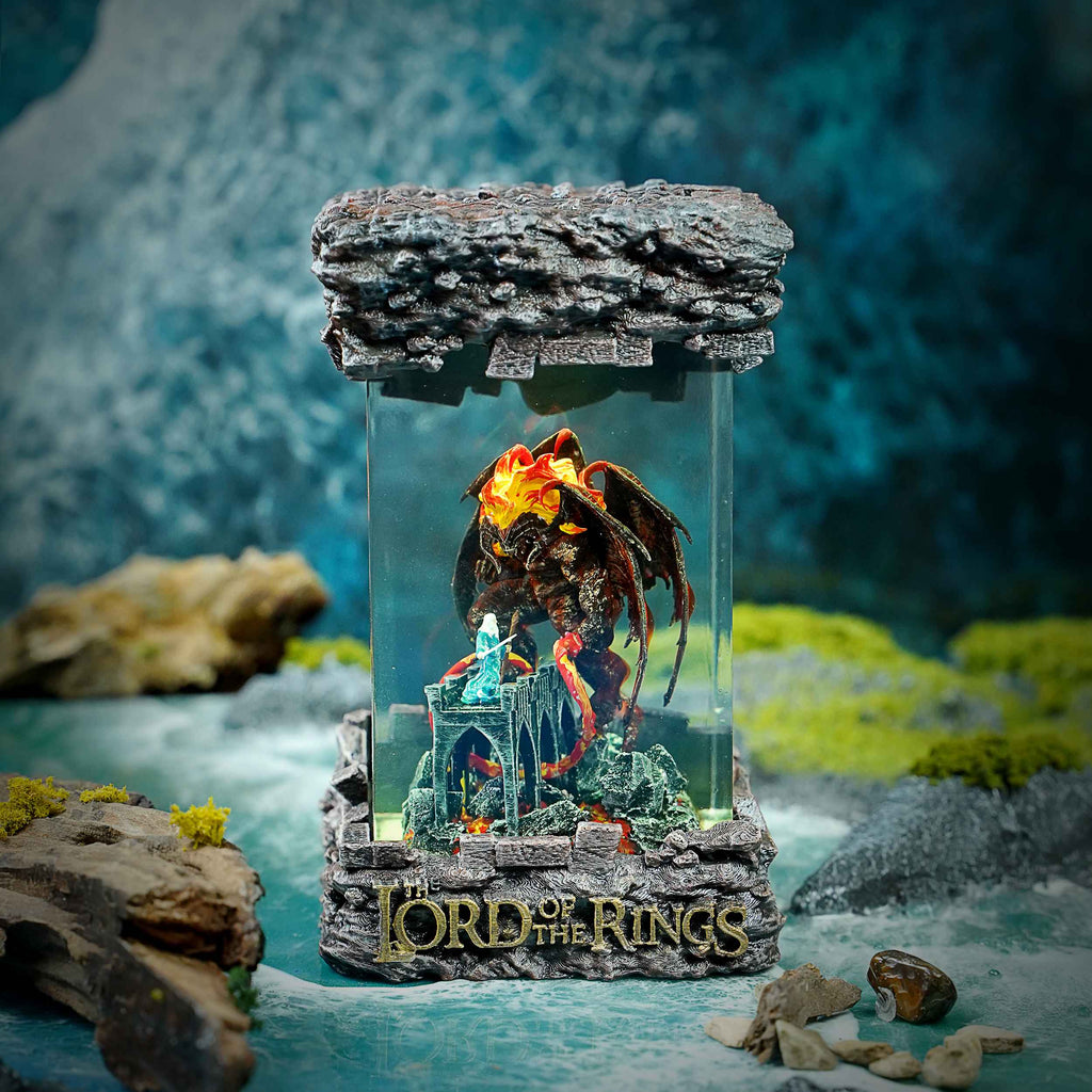 Balrog vs Gandalf Resin Lamp, The Lord of the Rings — view 6