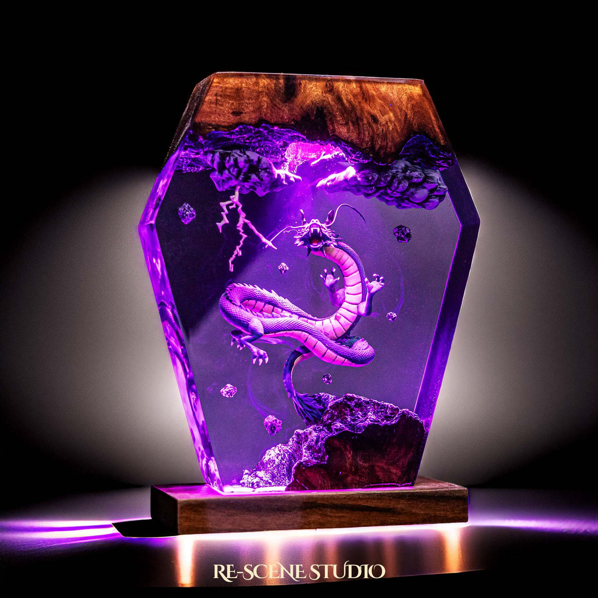 Shenron Resin Lamp — view 5