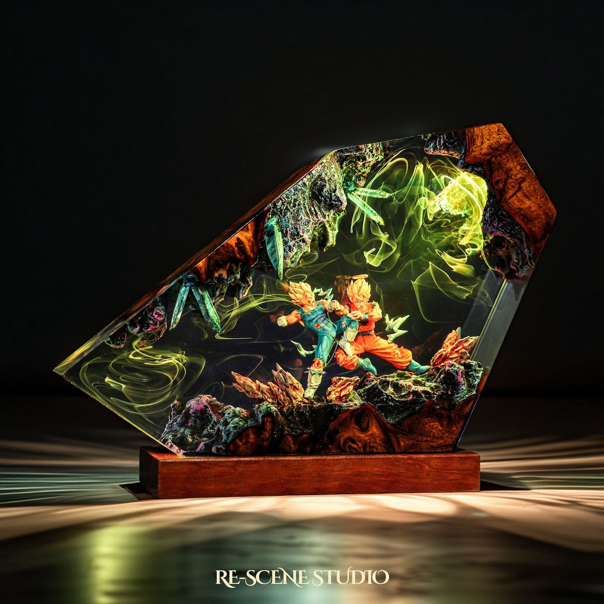 Goku vs Vegeta Resin Lamp V1 — view 4