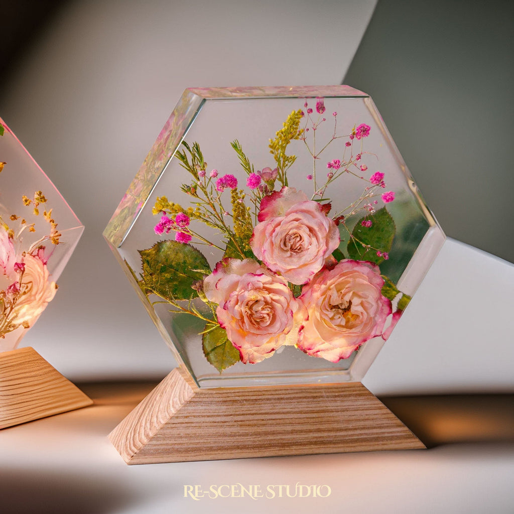 Eternal Rose Garden Resin Lamp — view 5
