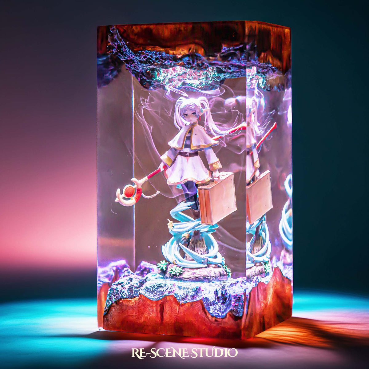 Frieren Resin Lamp — view 10