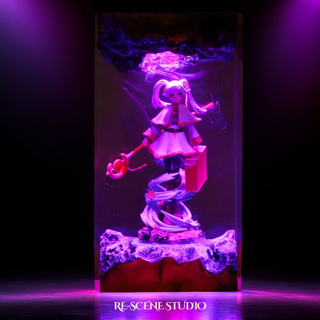 Frieren Resin Lamp — view 2