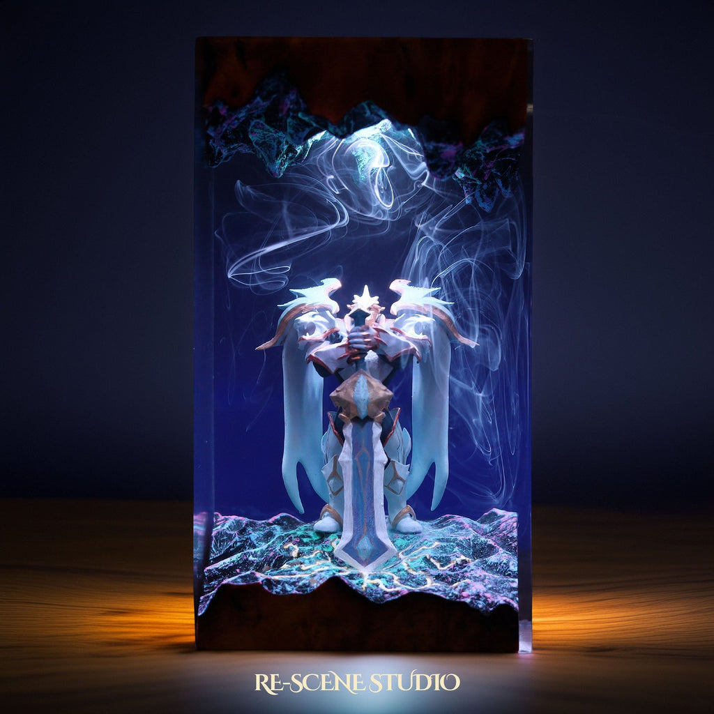Garen Resin Lamp
