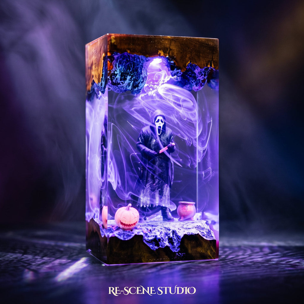 Ghostface Resin Lamp — view 3