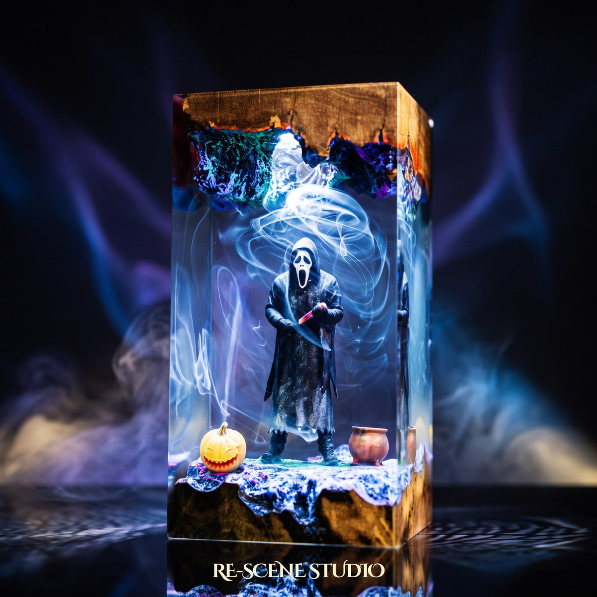 Ghostface Resin Lamp — view 5