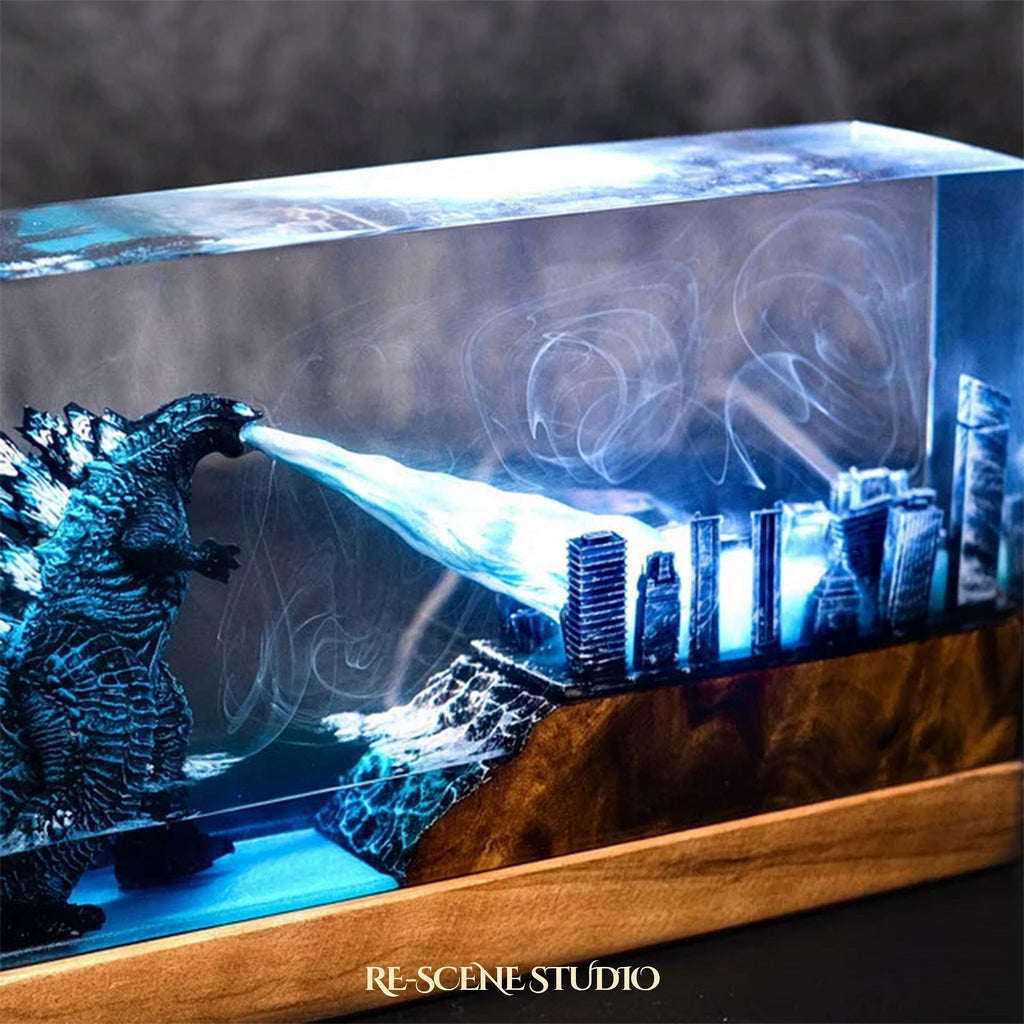 Godzilla City Rampage Resin Lamp — view 4