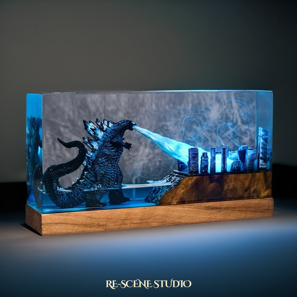 Godzilla City Rampage Resin Lamp — view 3
