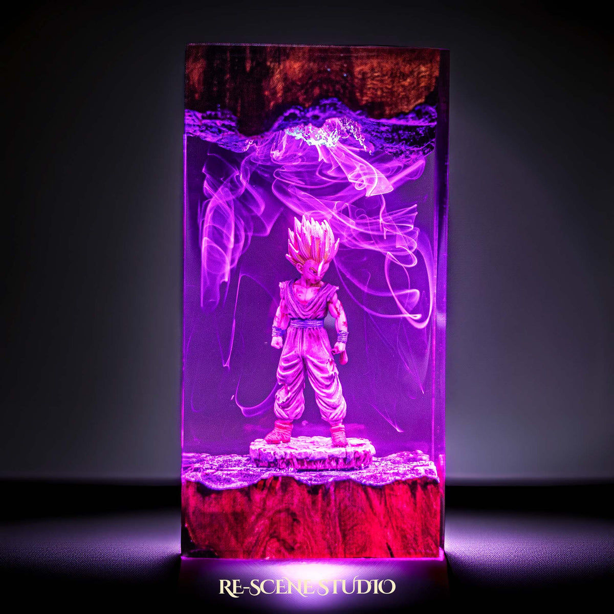 Gohan Resin Lamp — view 2