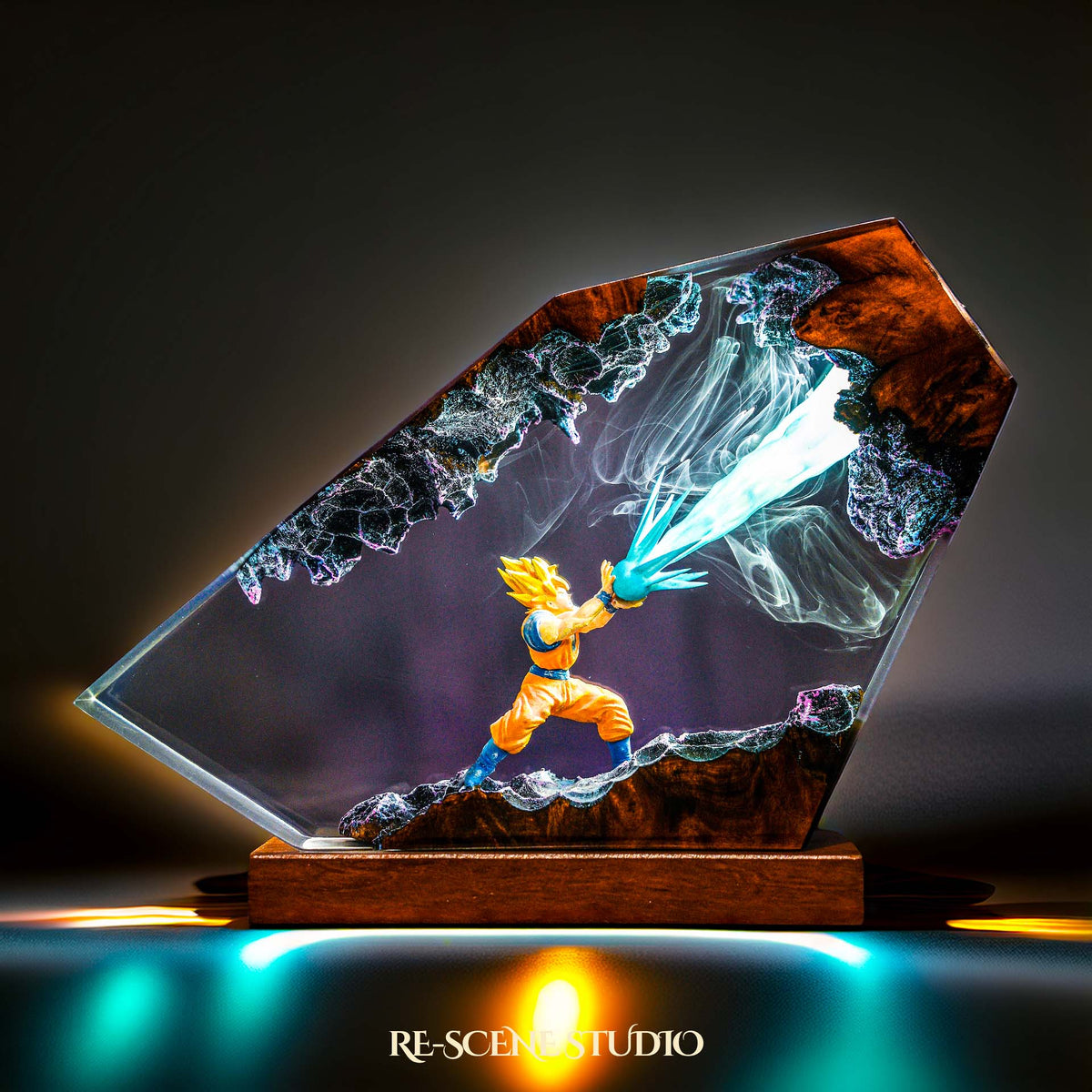 Goku Energy Blast Resin Lamp — view 4