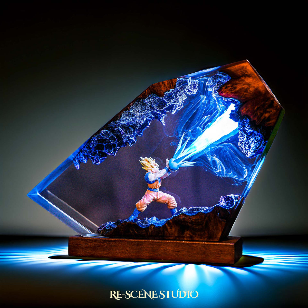 Goku Energy Blast Resin Lamp — view 7