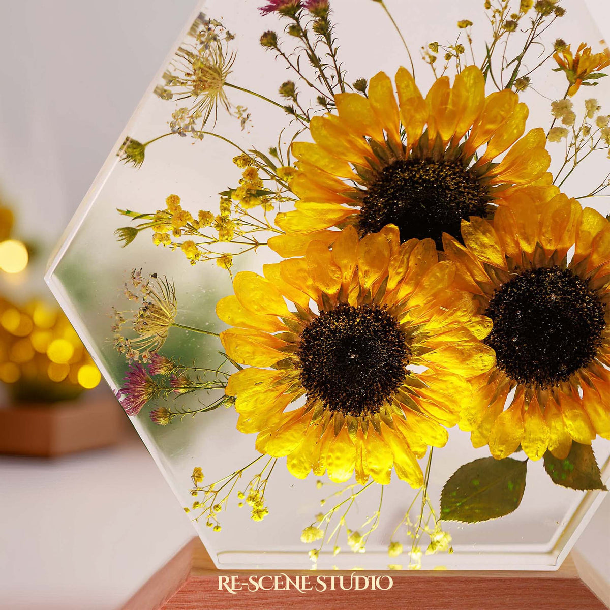 Golden Sun Trio Resin Lamp — view 3