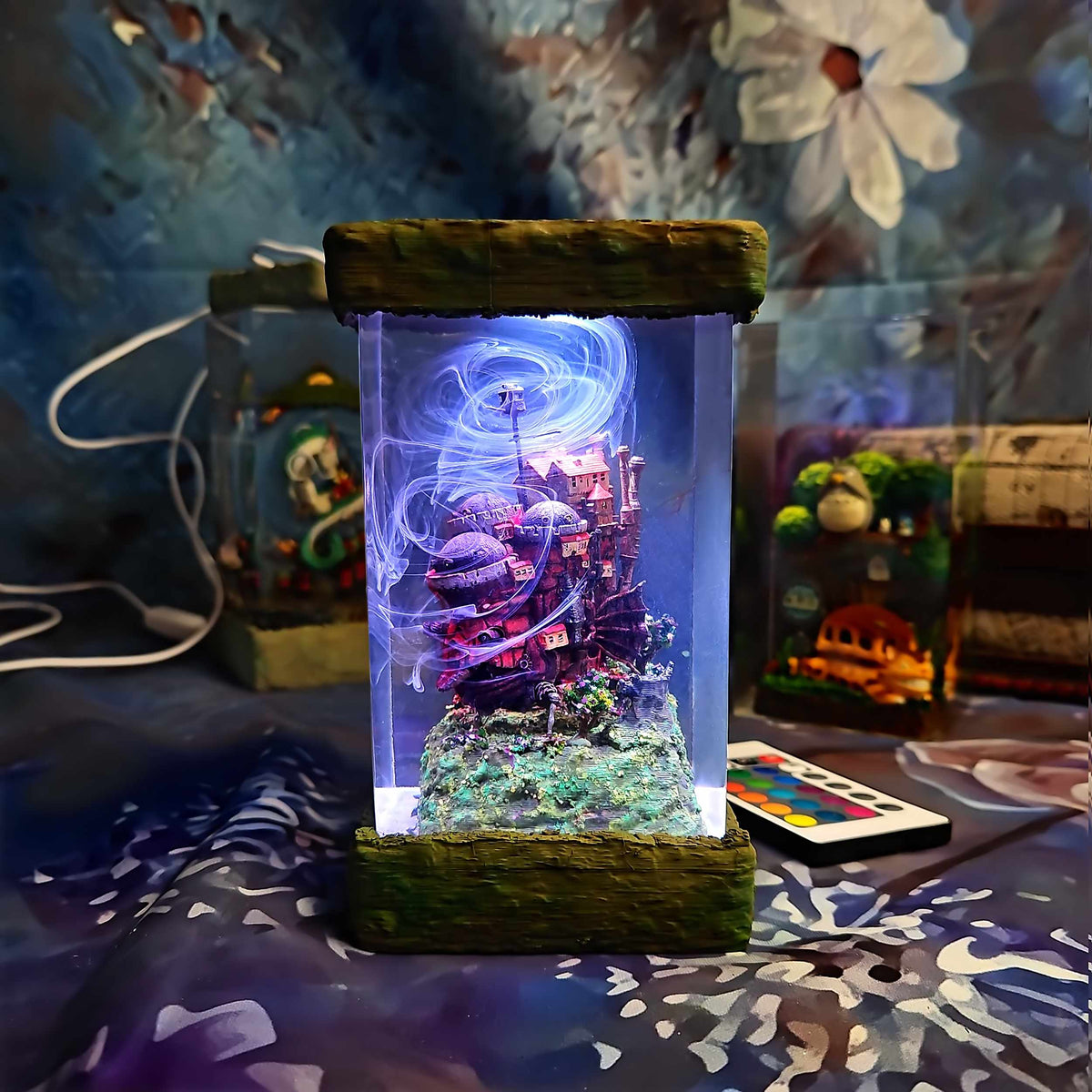 Howl's Moving Castle Resin Lamp — view 2