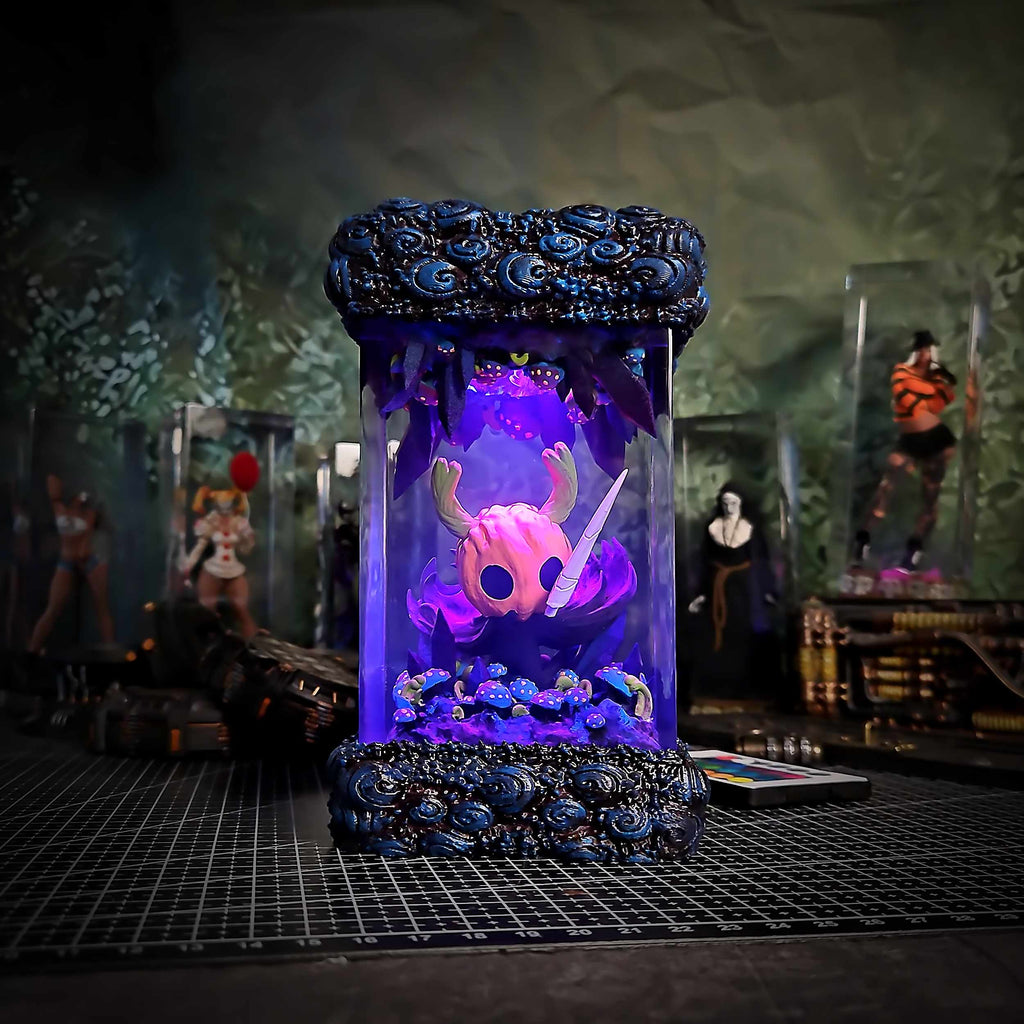 The Knight Halloween Resin Lamp — view 11