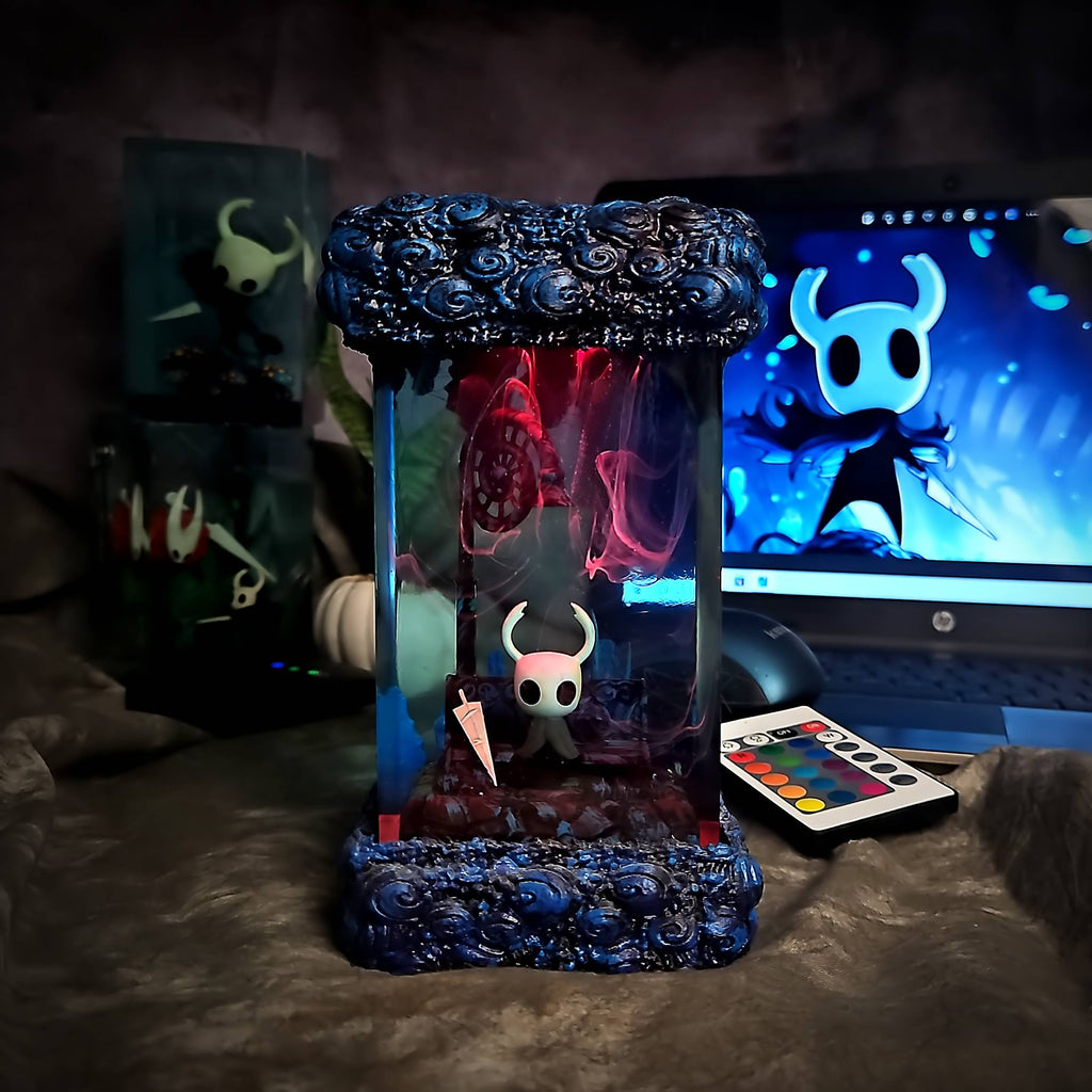 The Knight Resin Lamp V1 — view 2