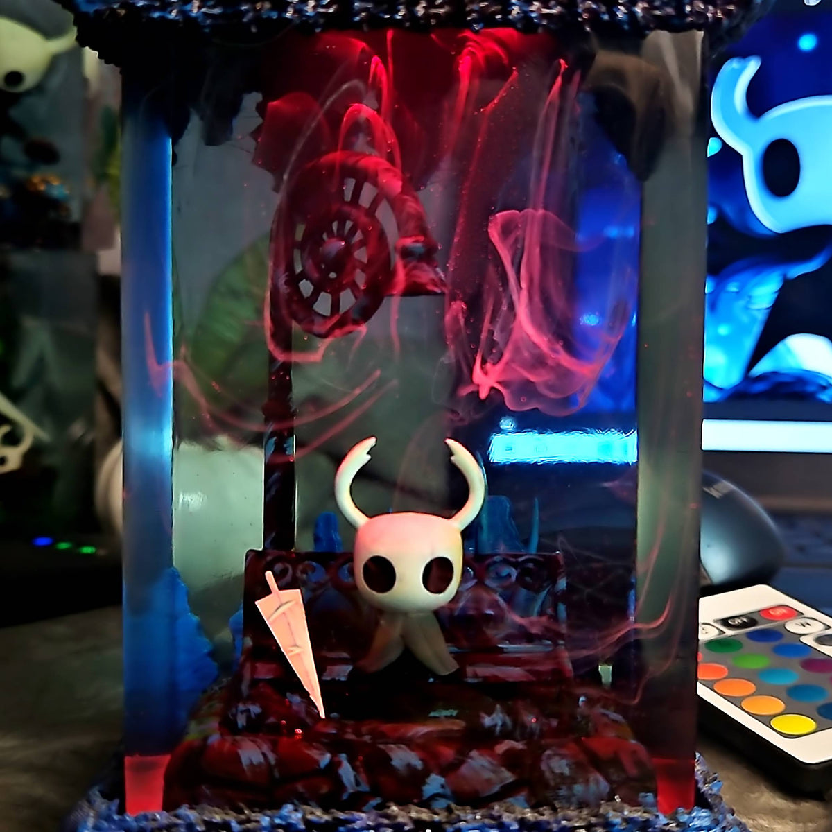 The Knight Resin Lamp V1 — view 4