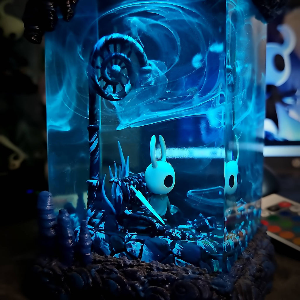 The Knight Resin Lamp V1 — view 9