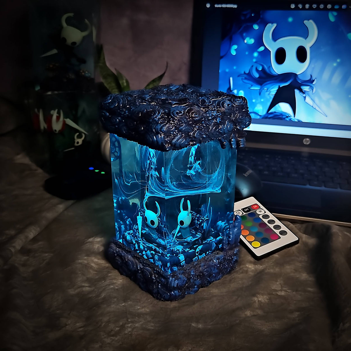 The Knight Resin Lamp V1 — view 10