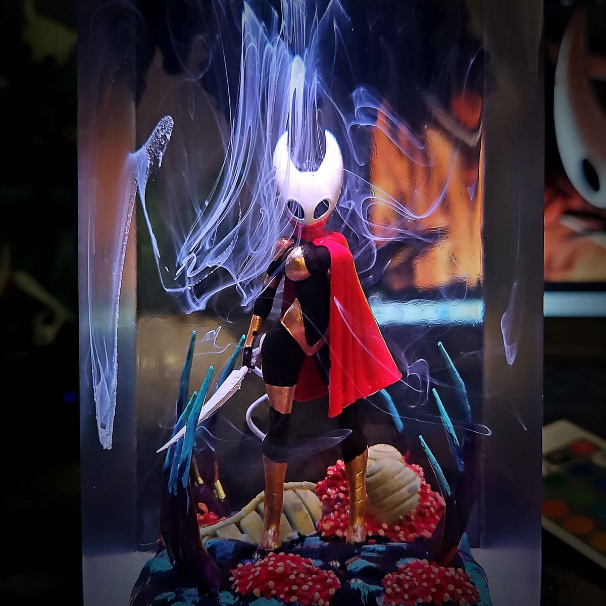 Hornet Resin Lamp V1 — view 3