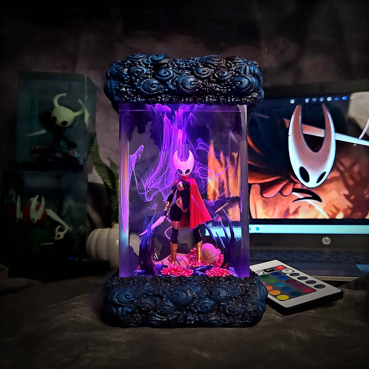 Hornet Resin Lamp V1 — view 10