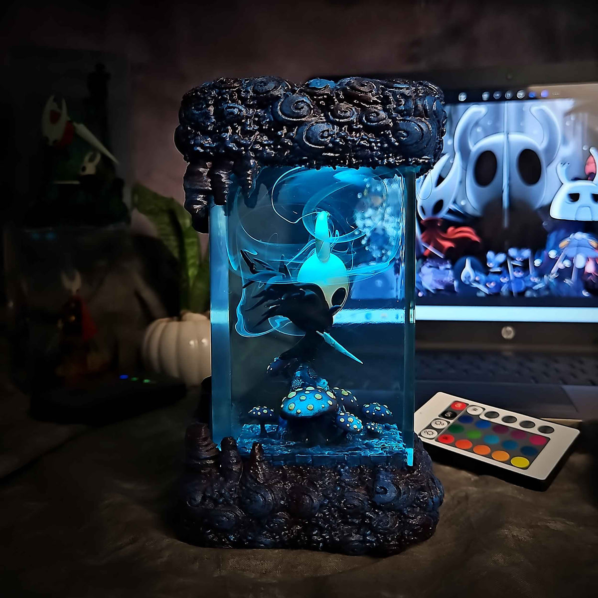 The Knight Resin Lamp V2 — view 8