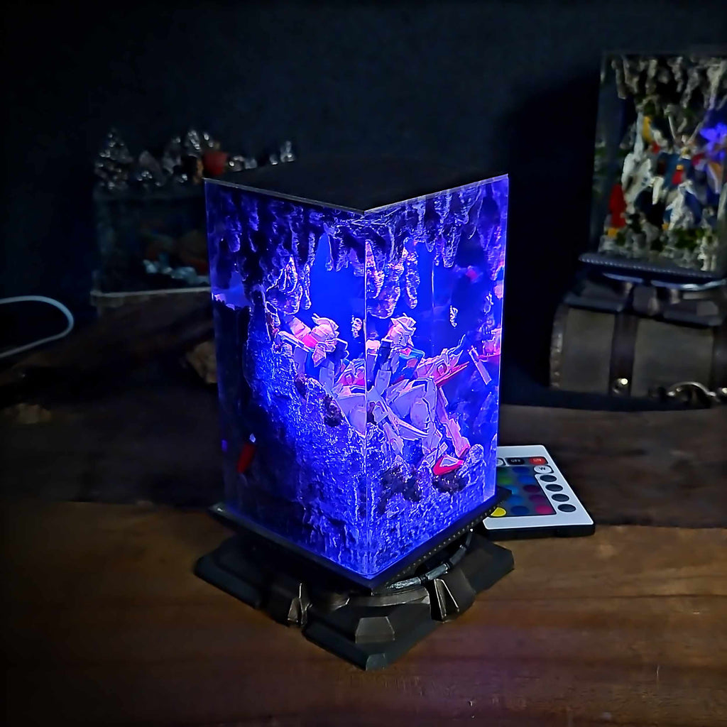 RX-78-2 Gundam Resin Lamp — view 4