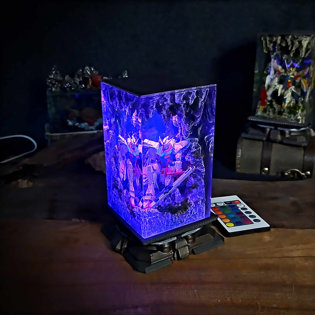RX-78-2 Gundam Resin Lamp — view 5