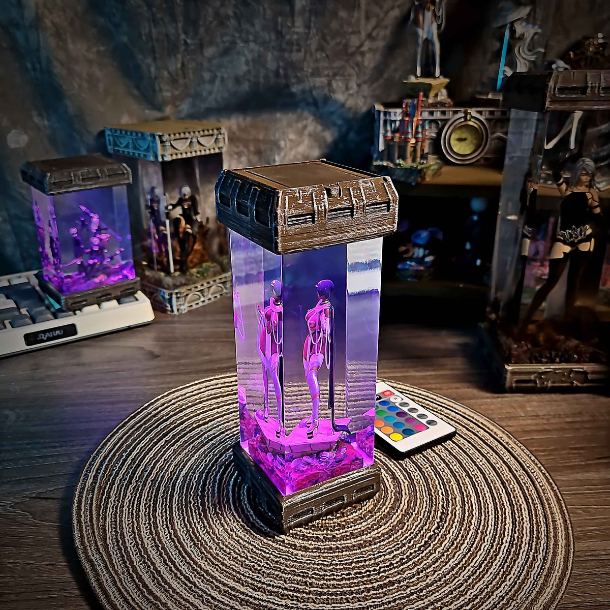 2P Resin Lamp — view 9